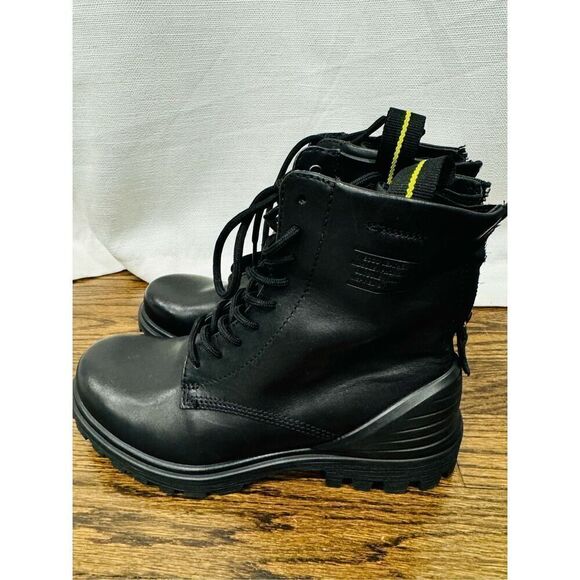 ECCO NWOB Tred Tray Black Leather Combat Boots - Picture 3 of 12